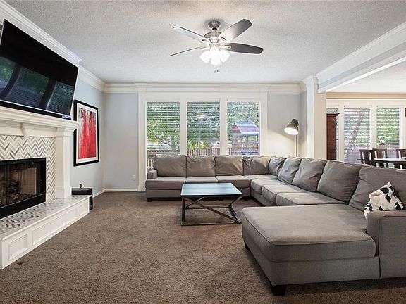 4th image of 13920 Rosewood St