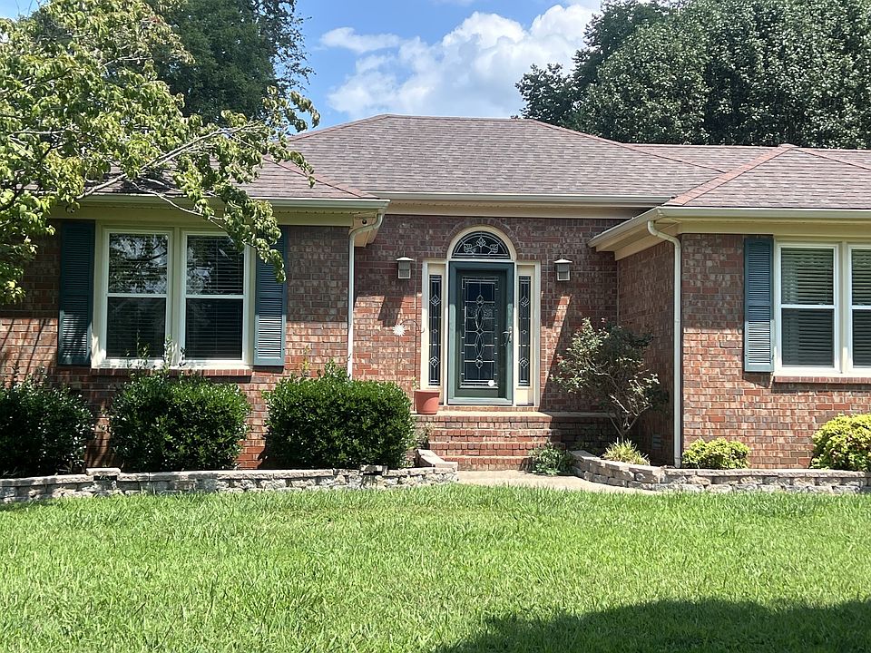 1st image of 214 Juniper Dr