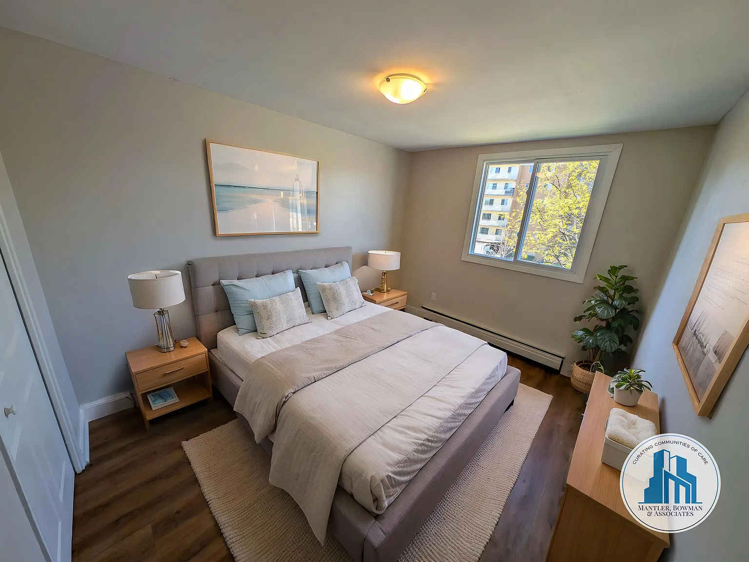 Emery Street Apartments - 160 Emery Street West — Photo 1