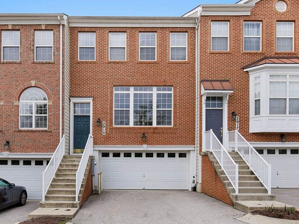 1st image of 3915 Chelsea Park Ln