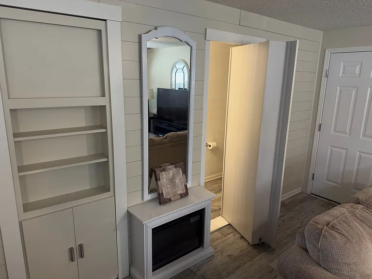2327 E Sam Parrett Dr — Photo 6