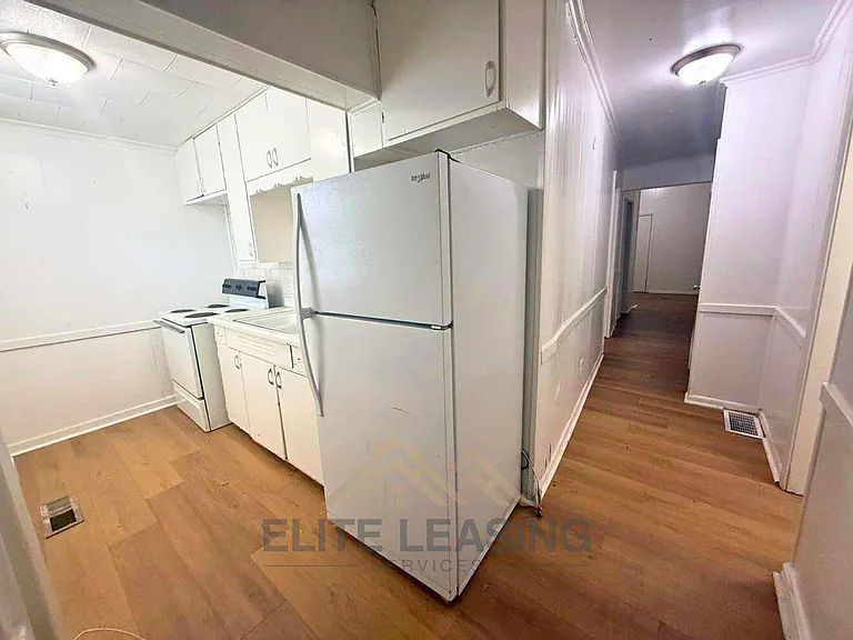 1441 SW Van Buren St — Photo 4