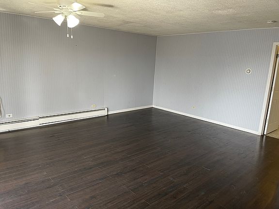 4th image of 3243 S 49th Ave APT 301