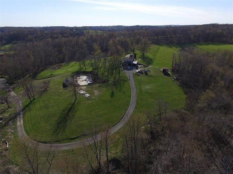 2nd image of 262 Doyle Dr