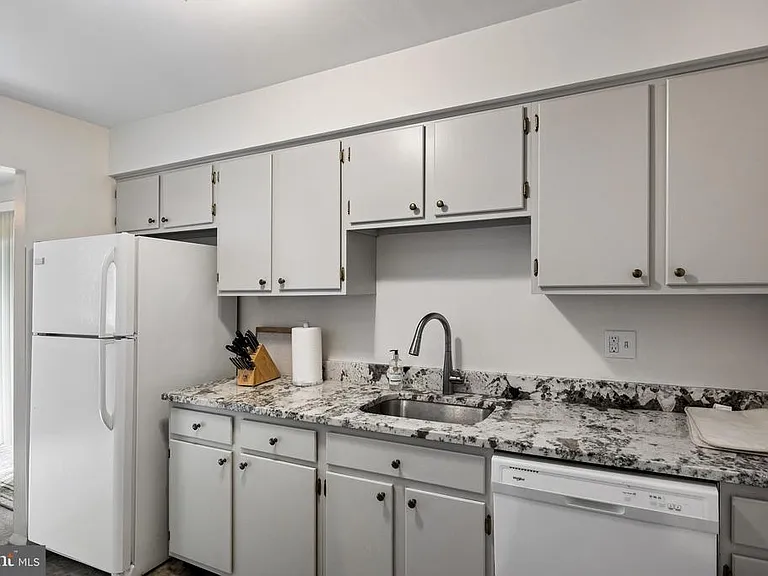 206A Mulberry Cv #206-A — Photo 6