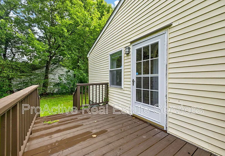 100 Hodges Manor Rd — Photo 10