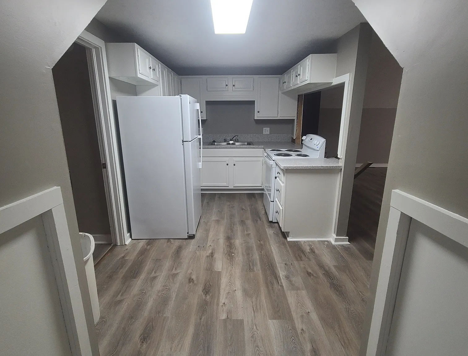 1 bed, 764 sqft, $995 — Photo 3