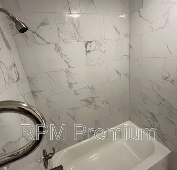 13936 Cayuga Dr — Photo 37