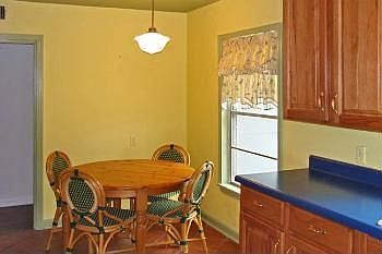 5th image of 454 Springwood Ln