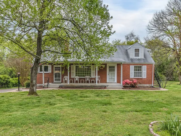 718 Greymont Dr, Nashville, TN 37217