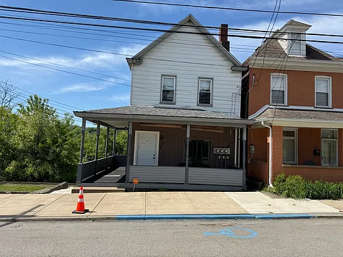 129 3rd Ave Photo 1