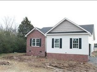465 Crescent Rd, Murfreesboro, TN 37128