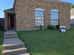 715 Snapdragon Trl, Mesquite, TX 75149