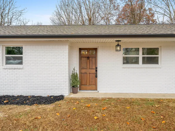 1834 S Boyd Dr, Rocky Face, GA 30740