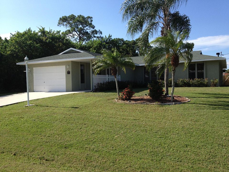 1st image of 341 NE Genessee Av Avenue