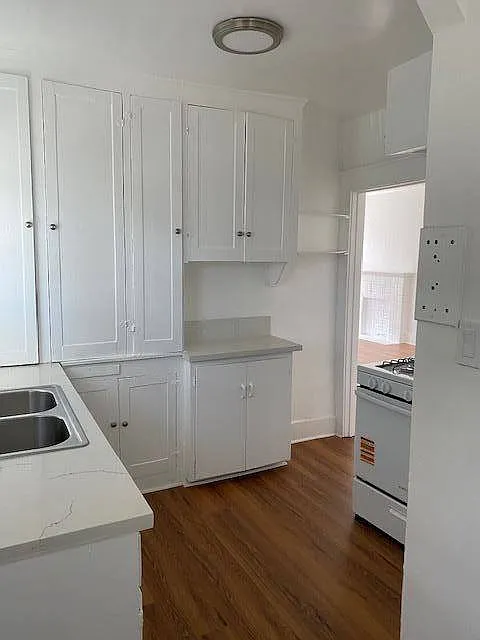 Floor plan 1 Bedroom. 1 Bathroom. 0 Half
