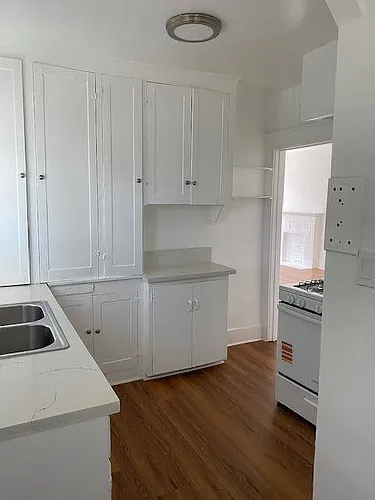 Floor plan 1 Bedroom. 1 Bathroom. 0 Half