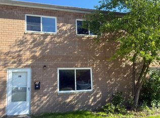 797 Babbitt Rd APT 20, Euclid, OH 44123