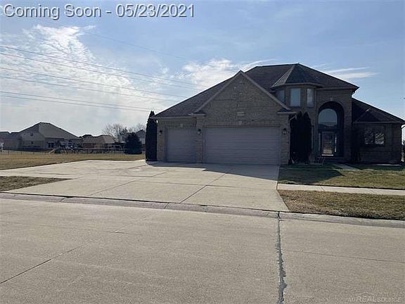 2nd image of 21544 Castellana Dr