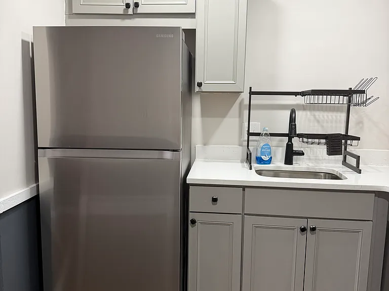 20 Dix St #31 — Photo 4