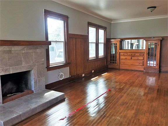 3rd image of 3778 28th St