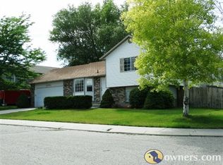 6804 S Silverleaf Cir, West Jordan, UT 84081