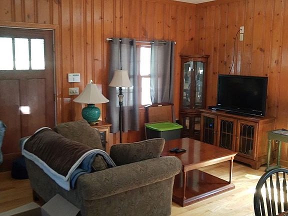 Living rm one corner
