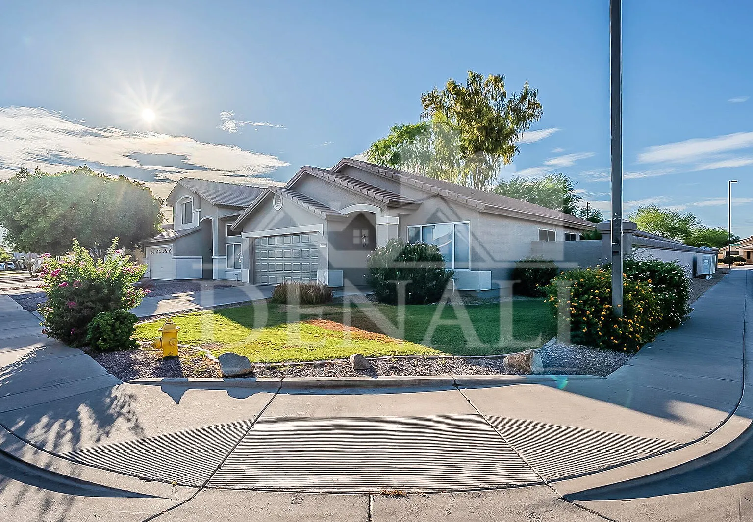 3 bed, 2.0 bath, 1537 sqft, $2,195 — Photo 3