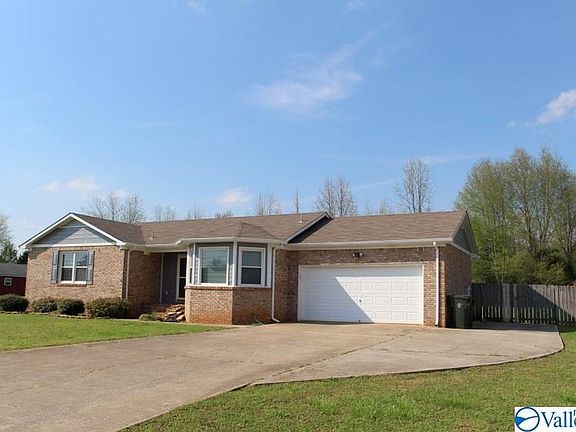 2nd image of 105 Mandy Dr