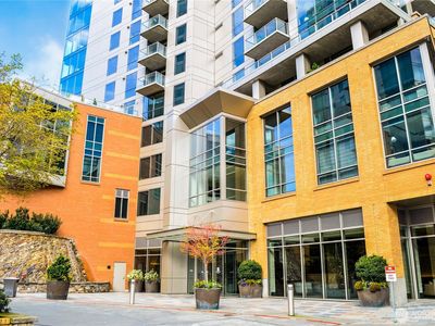 10610 NE 9th Place #1000, Bellevue, WA, 98004
