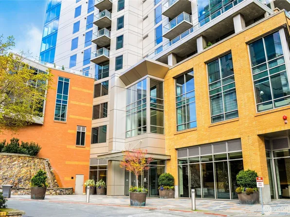 10610 NE 9th Place #1000, Bellevue, WA 98004