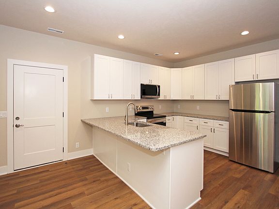 2nd image of 841 W Burnham St #2