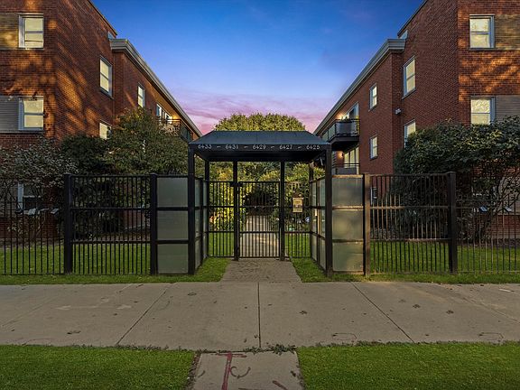 2nd image of 6433 N Damen Ave APT 1E