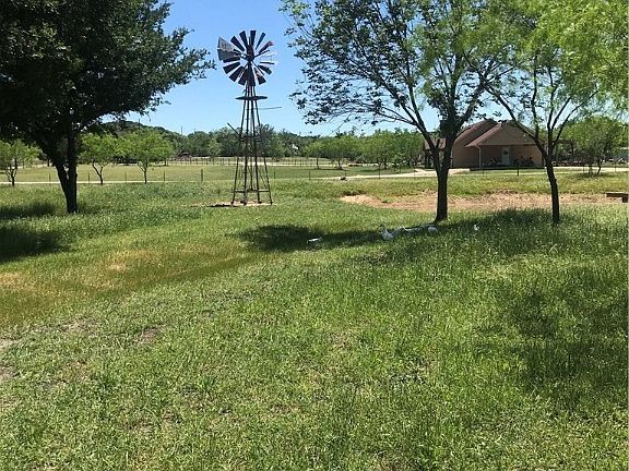 3rd image of 645 County Road 4290