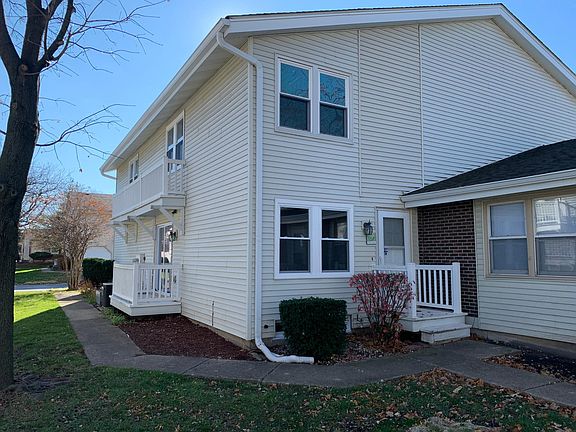4th image of 211 Bradley Ct Unit C