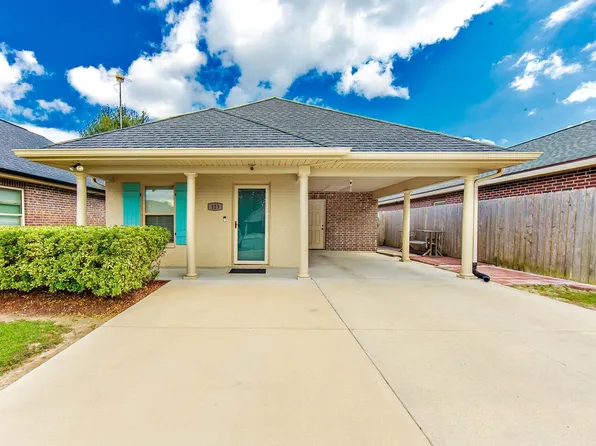 123 Sea Blue Ln, Gray, LA 70359