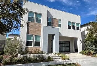 5 bed, 3111 sqft, $6,800 — Photo 2