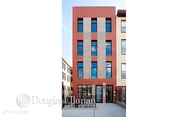 Sold by Douglas Elliman | media 15