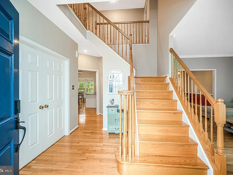 15385 Windsong Ln — Photo 5