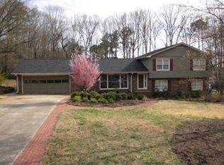 108 Plymouth Dr, Cartersville, GA 30120