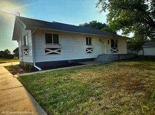 415 S 4th St, Kiowa, KS 67070