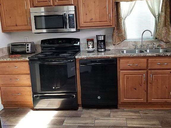 Chef's Kitchen with Hickory 