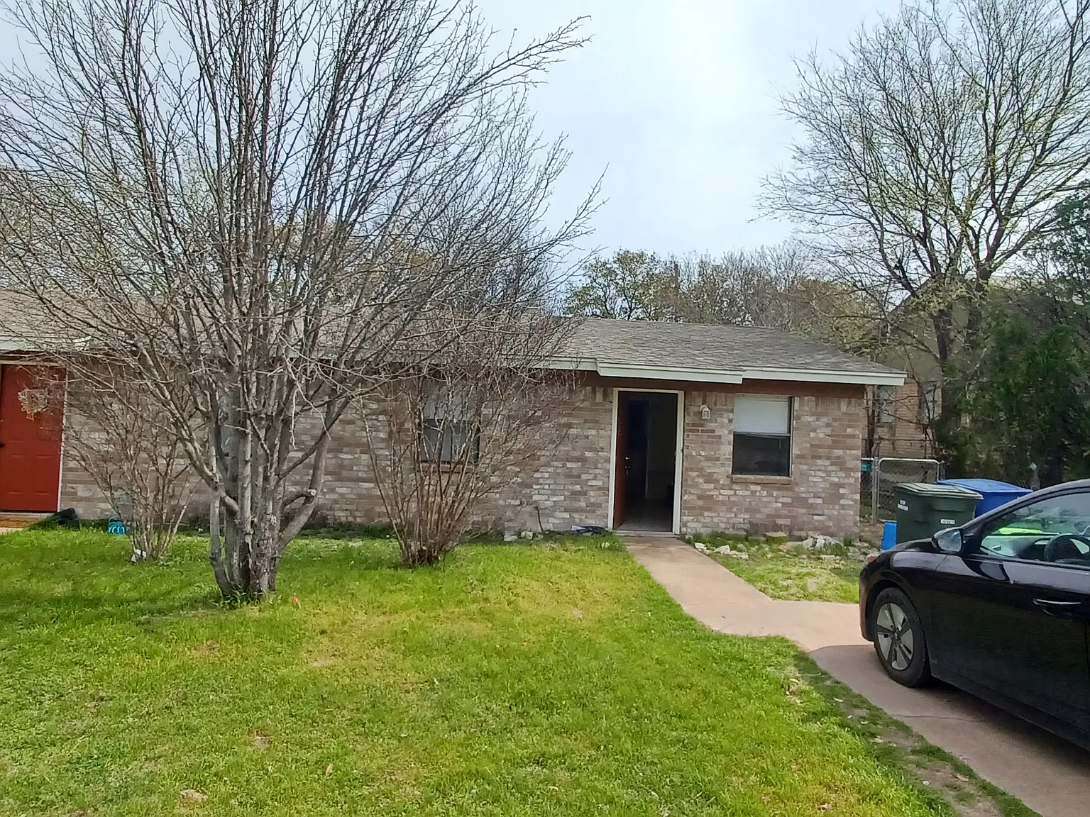 2 bed, 760 sqft, $725 — Photo 1