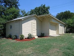 storage building/garage