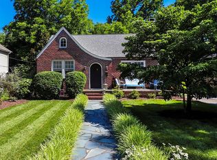 2402 Walker Ave, Greensboro, NC 27403