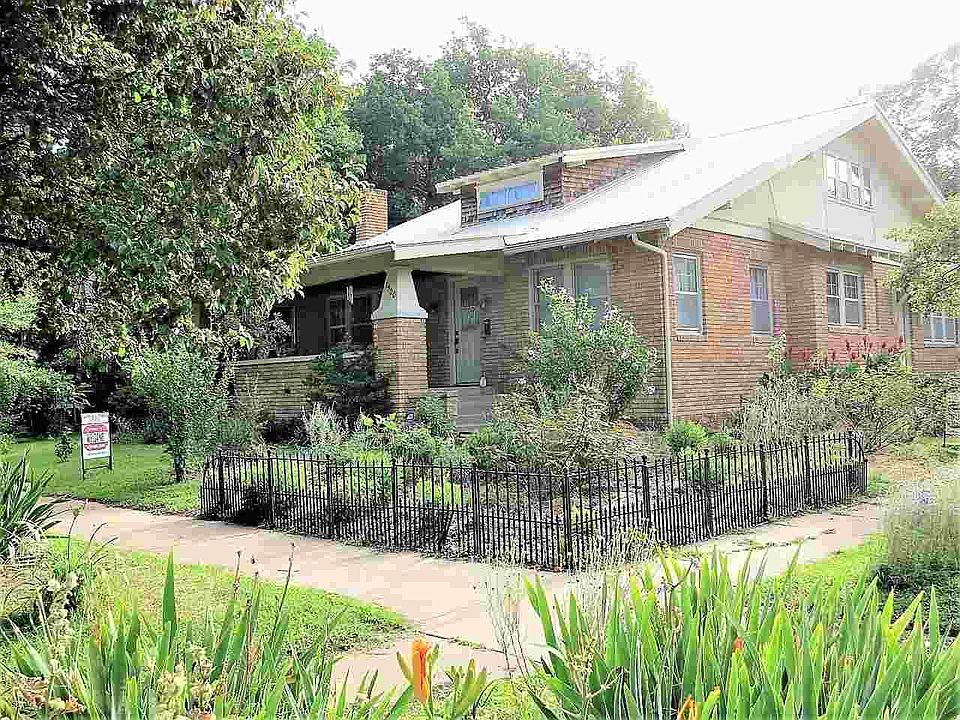 1st image of 1500 N Park Pl