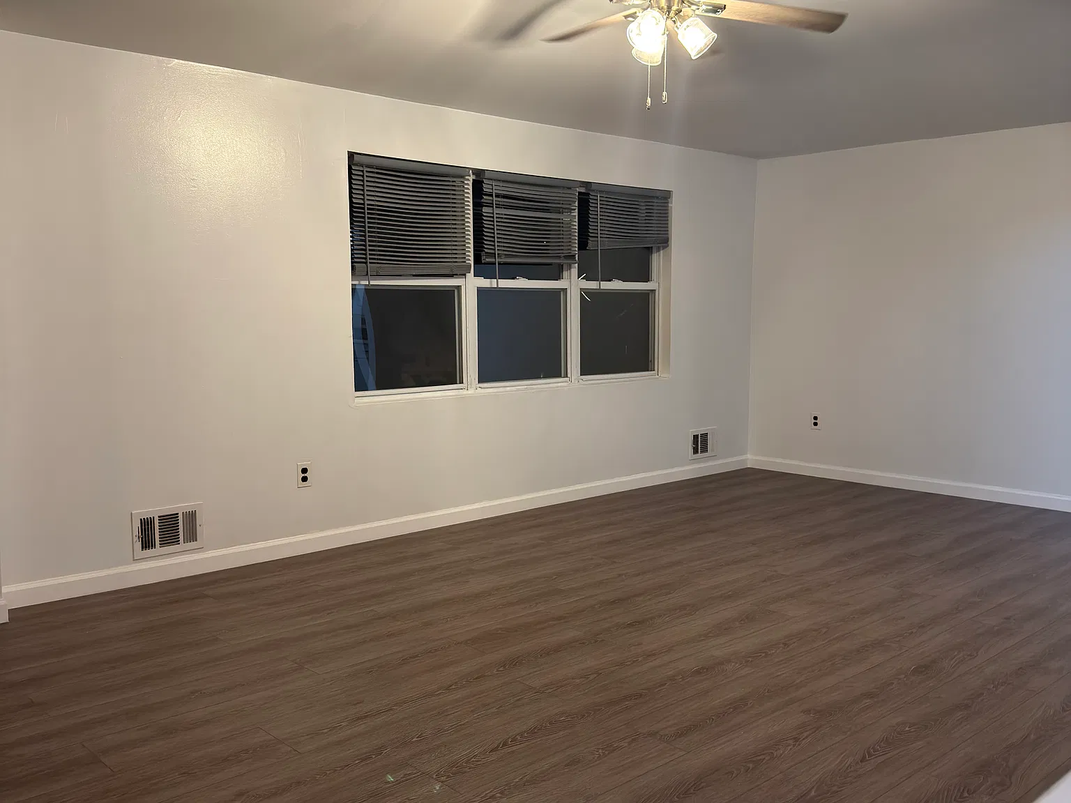 3 bed, 1.5 bath, 1108 sqft, $2,800 — Photo 4