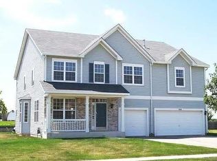 927 Christopher St, Plano, IL 60545