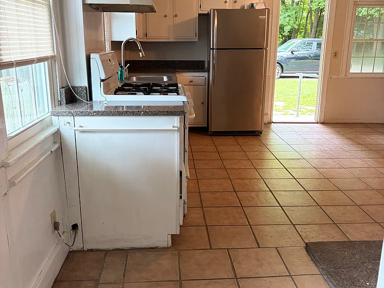 96 Church Hill Rd #1 — Photo 3