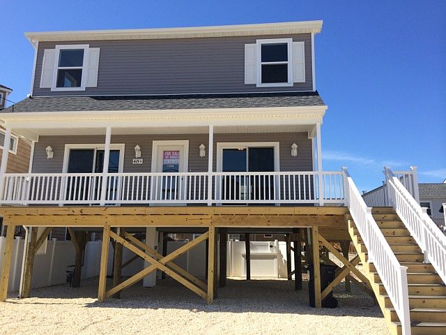 1st image of 415A Coolidge Ave #A